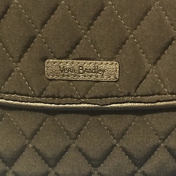 Vera Bradley retired folded flap wristlet - Picture 3 of 16